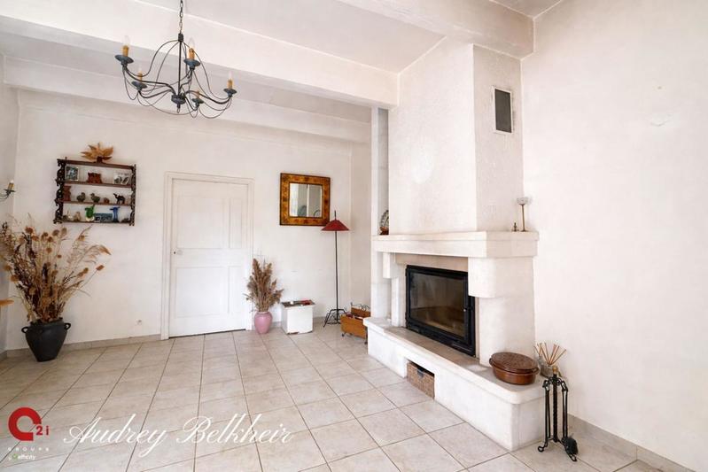 Maison en pierre - 260 m² - 7 pièces