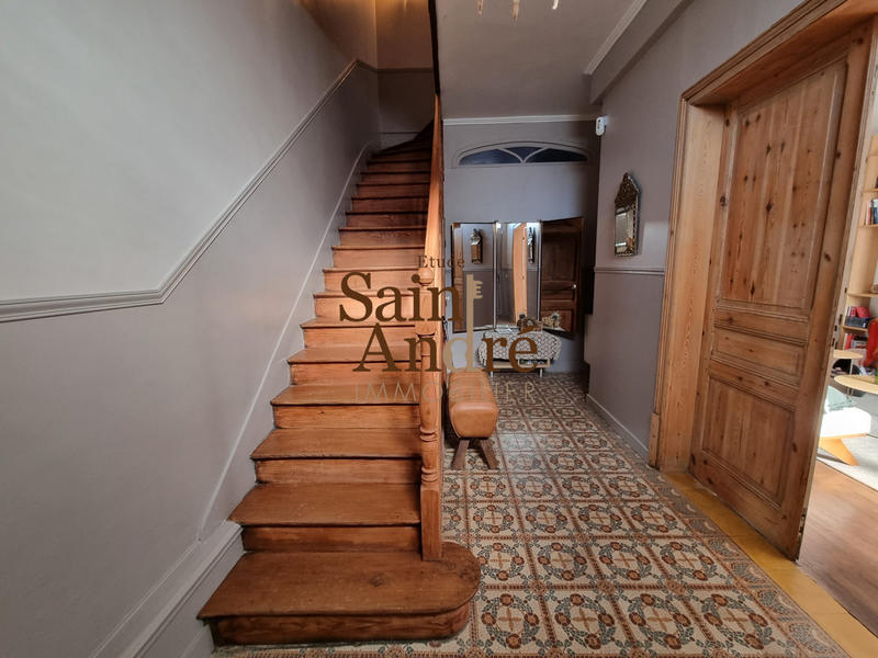 Maison - 165 m² - 8 pièces