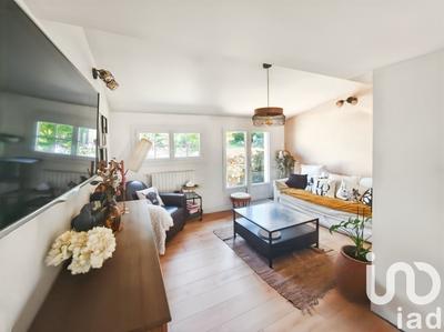 Maison - 93 m² - 4 pièces