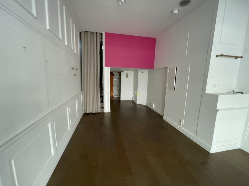 Local d'activités - 46 m² - 1 pièce