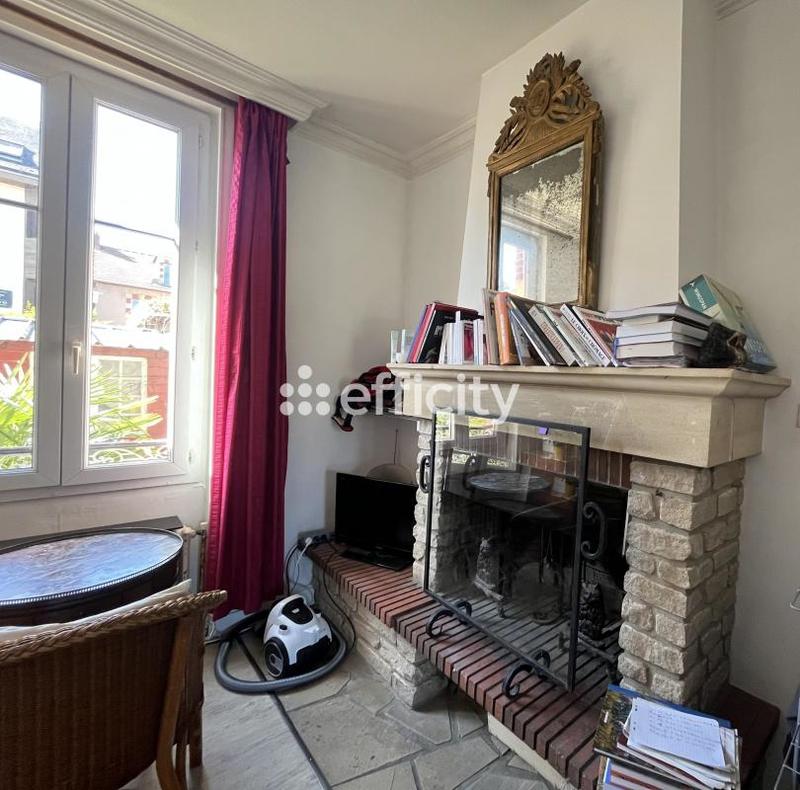 Maison bourgeoise - 200 m² - 11 pièces