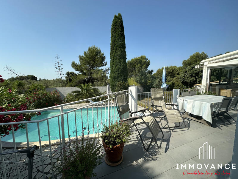 Maison - 189 m² - 5 pièces