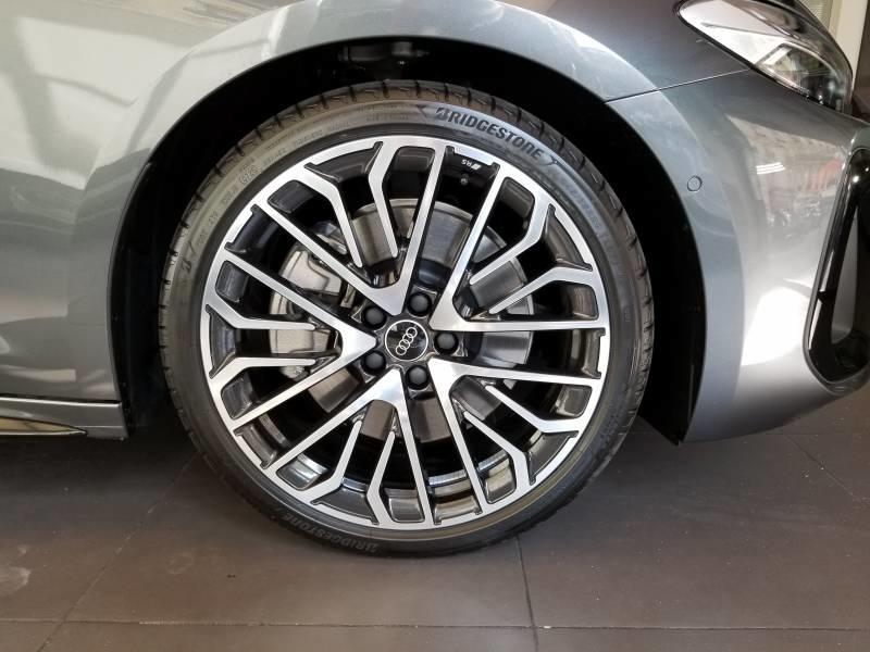 Audi A5 Avant e-hybrid 299 ch s tronic 7 Quattro s line