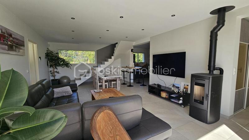 Maison - 128 m² - 5 pièces