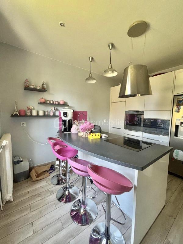 Maison - 160 m² - 7 pièces