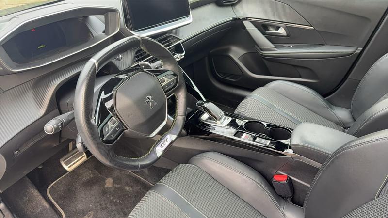 Peugeot 208 1.2 purtech 100 Gt Line - Automatique
