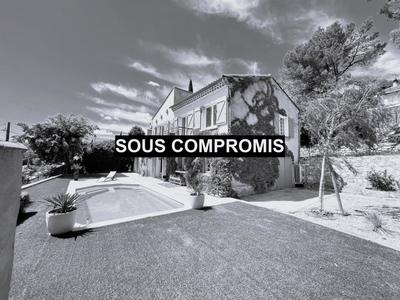 Maison - 150 m² - 4 pièces