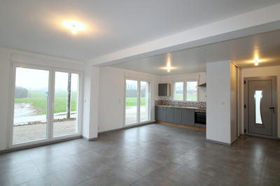 Maison - 111 m² - 6 pièces