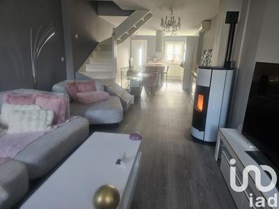 Maison - 143 m² - 5 pièces