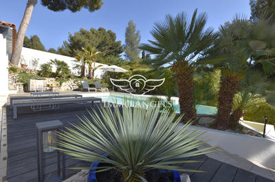 Villa - 194 m² - 7 pièces