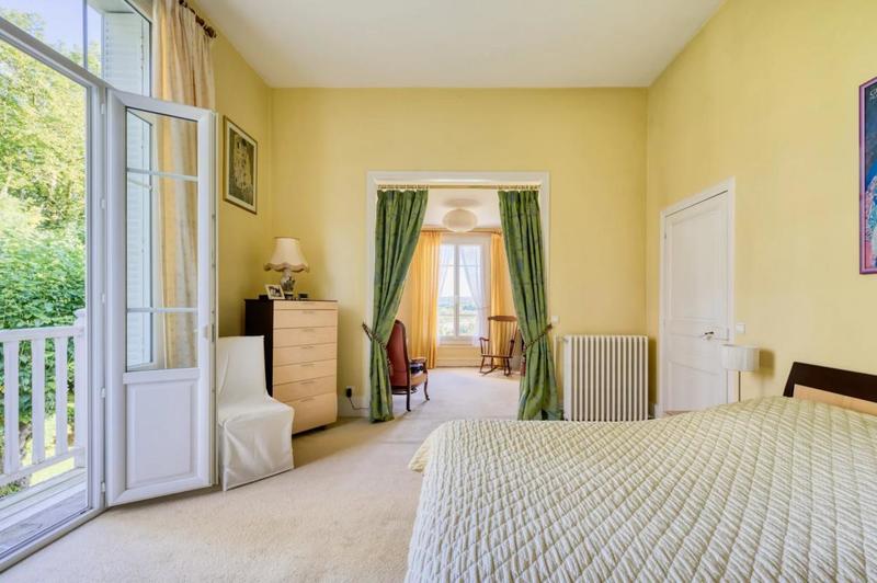 Maison de maîtres - 196 m² - 7 pièces