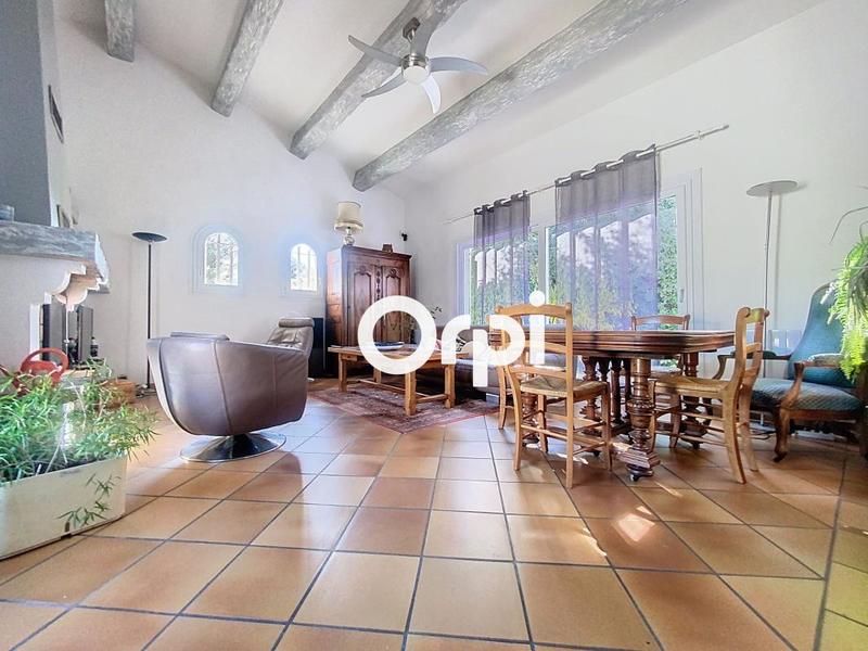 Villa - 175 m² - 6 pièces