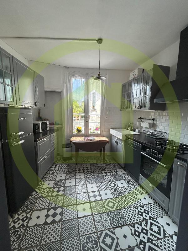 Immeuble - 400 m² - 17 pièces