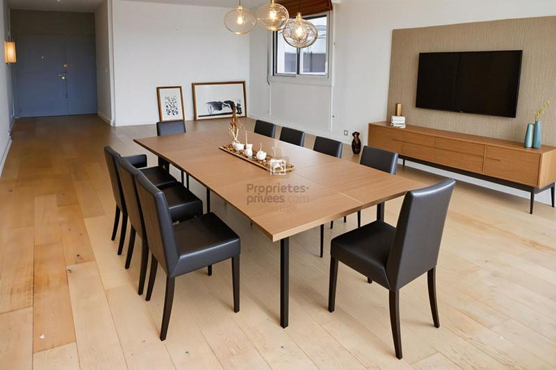 Appartement - 93 m² - 4 pièces