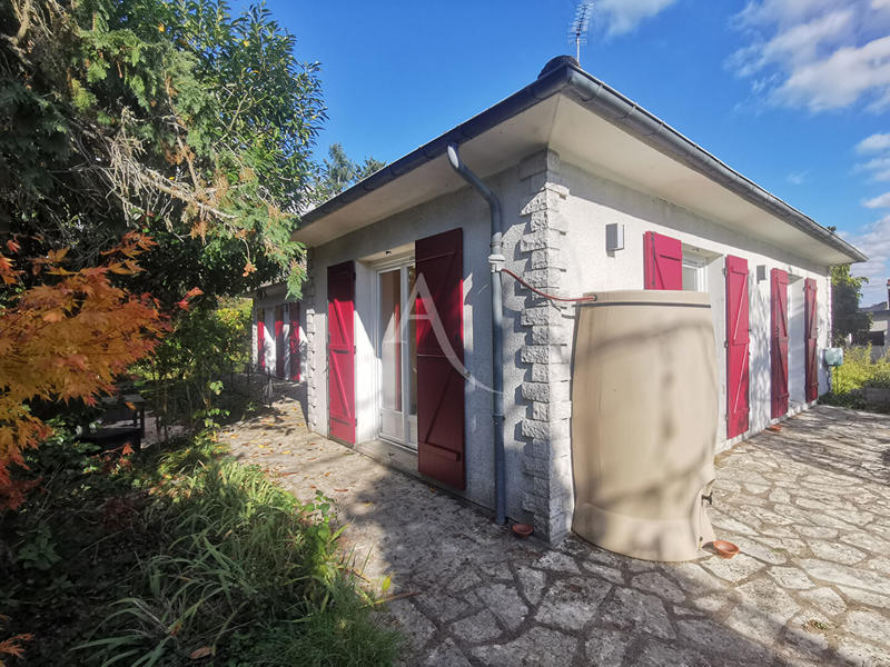 Maison - 138 m² - 8 pièces