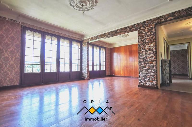 Maison - 97 m² - 5 pièces