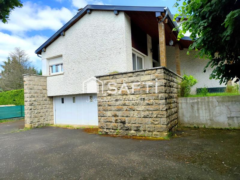 Maison - 175 m² - 9 pièces