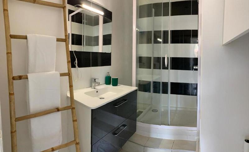 Studio - 27 m² - 1 pièce