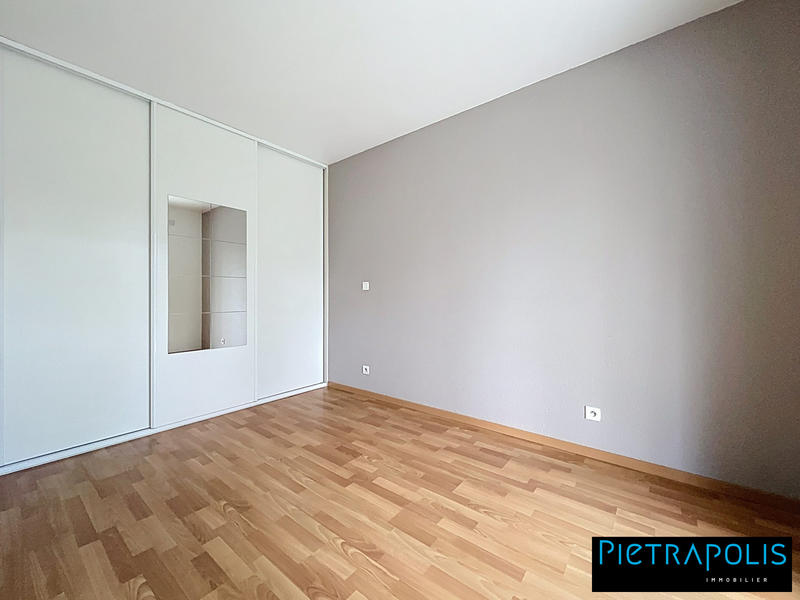 Appartement - 94 m² - 3 pièces