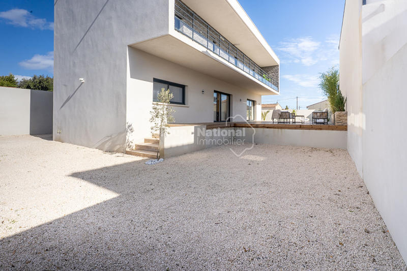 Maison - 189 m² - 5 pièces