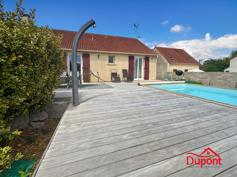 Maison - 92 m² - 5 pièces