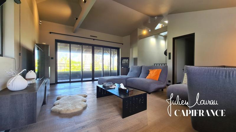 Maison - 185 m² - 6 pièces