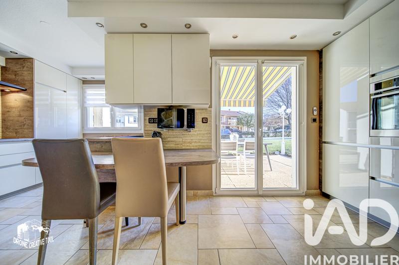 Maison - 159 m² - 7 pièces