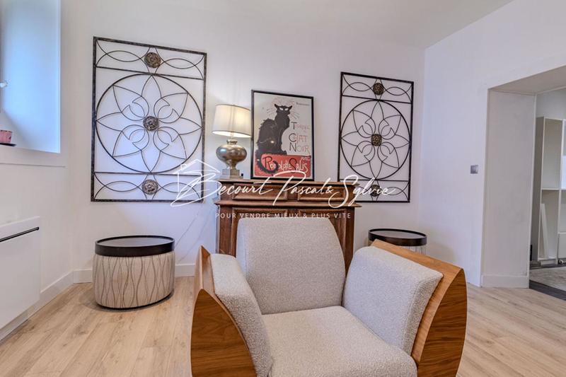 Maison - 144 m² - 7 pièces