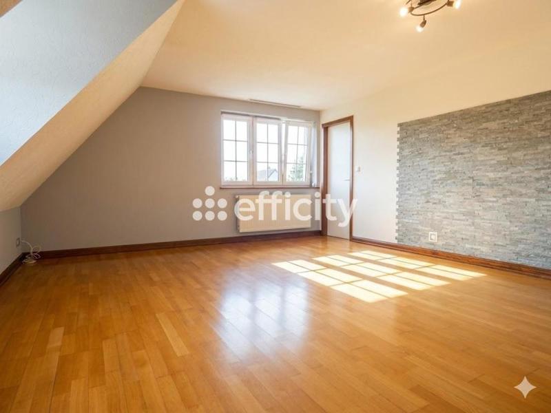 Villa - 209 m² - 8 pièces