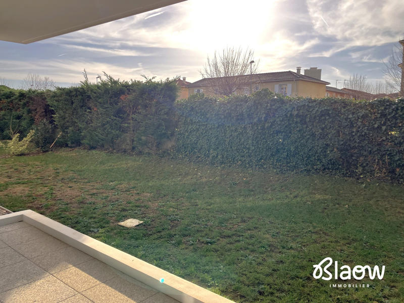 Appartement - 100 m² - 4 pièces