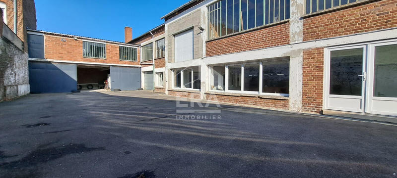 Local d'activité / Entrepôt - 1 300 m²