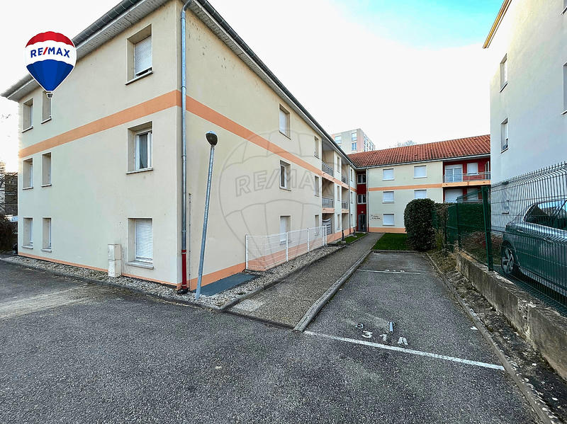Appartement - 60 m² - 1 pièce