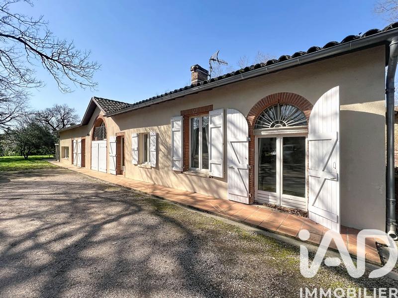 Maison - 285 m² - 7 pièces