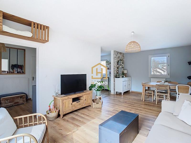 Duplex - 90 m² - 4 pièces