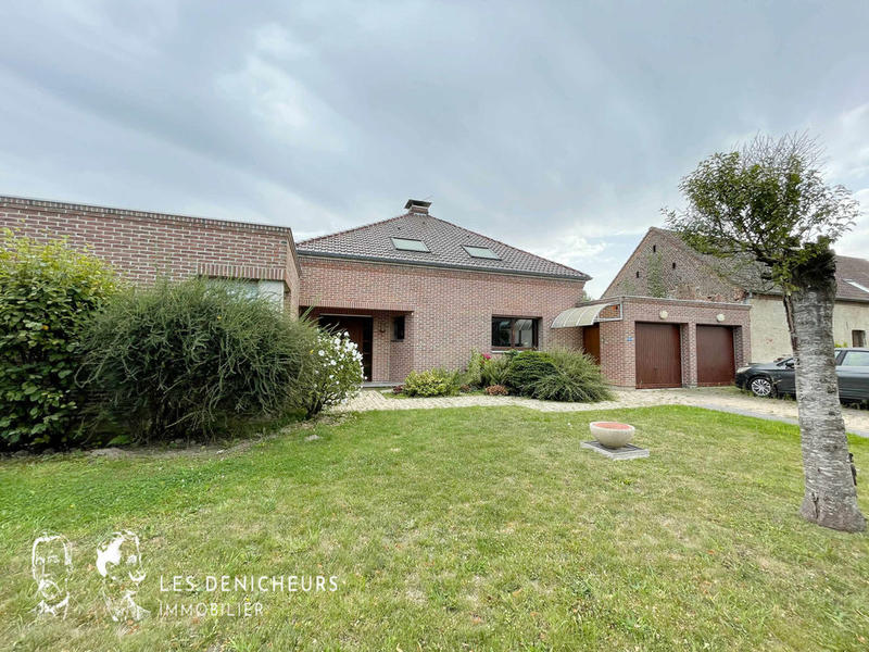 Maison - 174 m² - 5 pièces