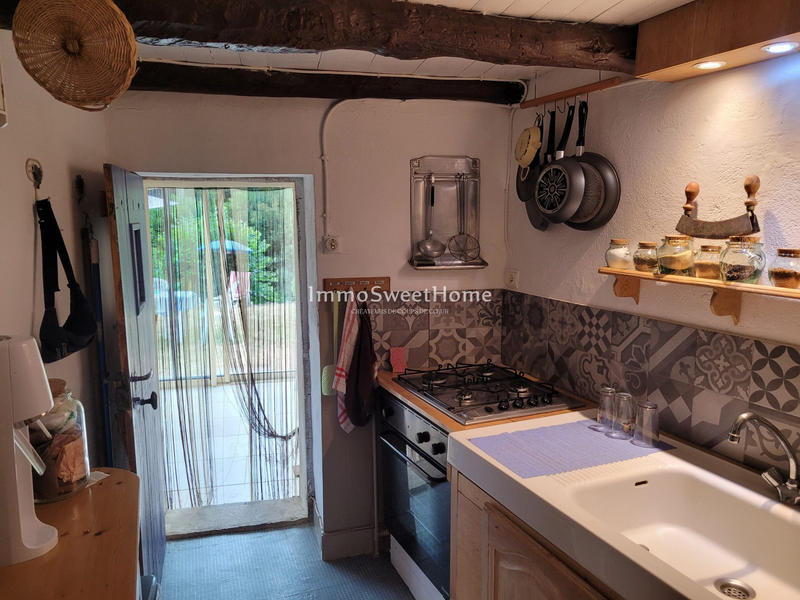 Mas - 71 m² - 5 pièces