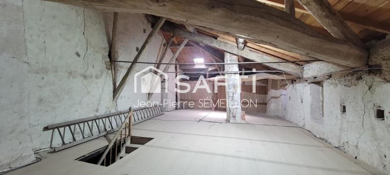 Maison - 385 m² - 13 pièces