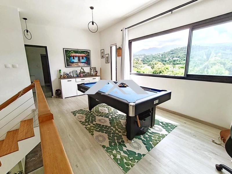 Villa - 131 m² - 4 pièces