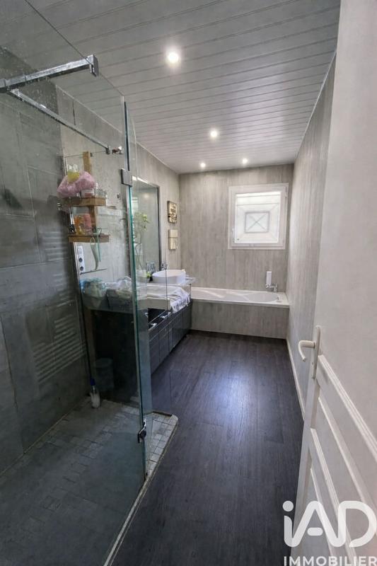 Maison - 139 m² - 5 pièces