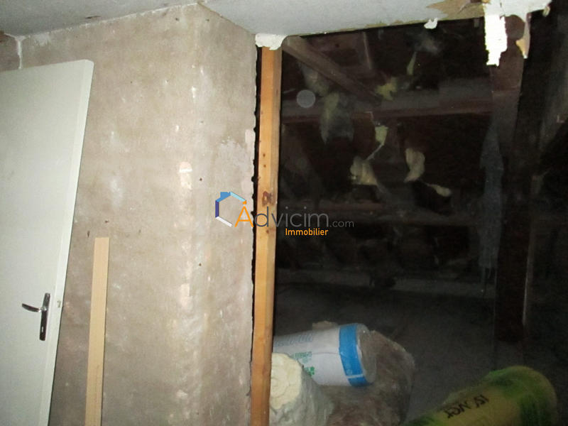 Appartement - 80 m² - 3 pièces