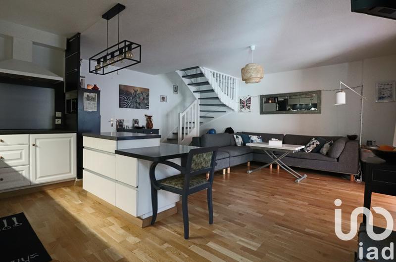 Maison de ville - 73 m² - 3 pièces