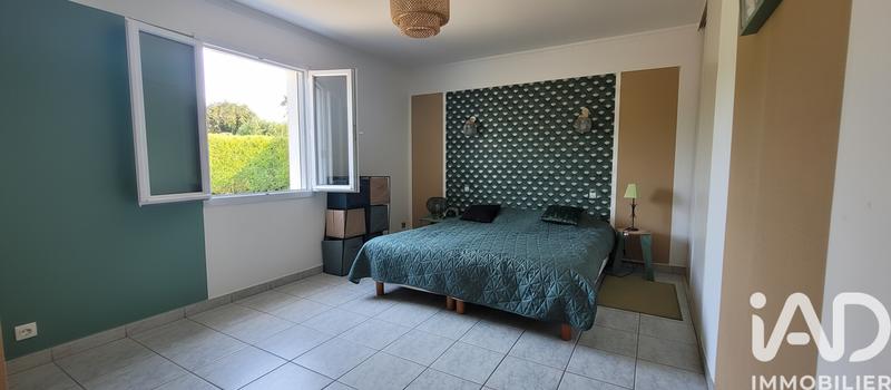 Maison - 205 m² - 8 pièces