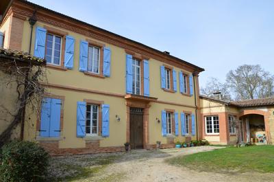 Maison - 433 m² - 11 pièces