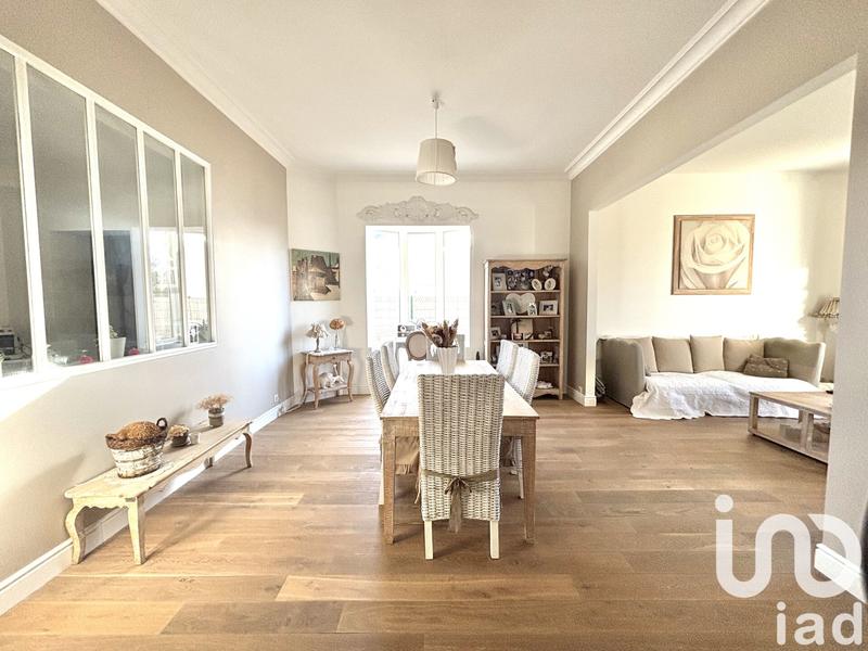 Maison - 212 m² - 5 pièces