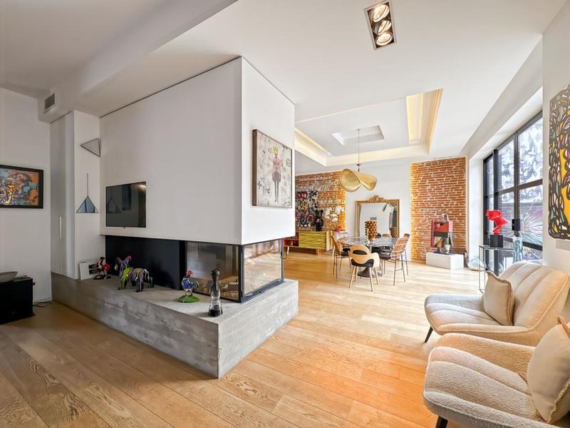 Maison de ville - 260 m² - 6 pièces