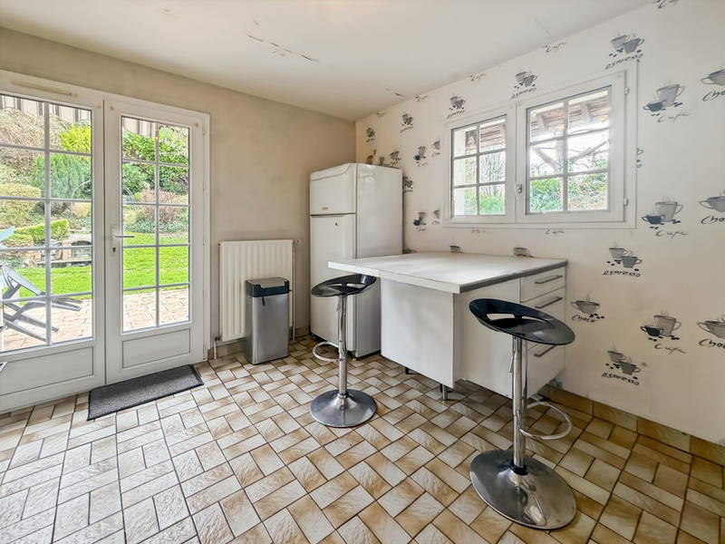 Maison - 90 m² - 5 pièces