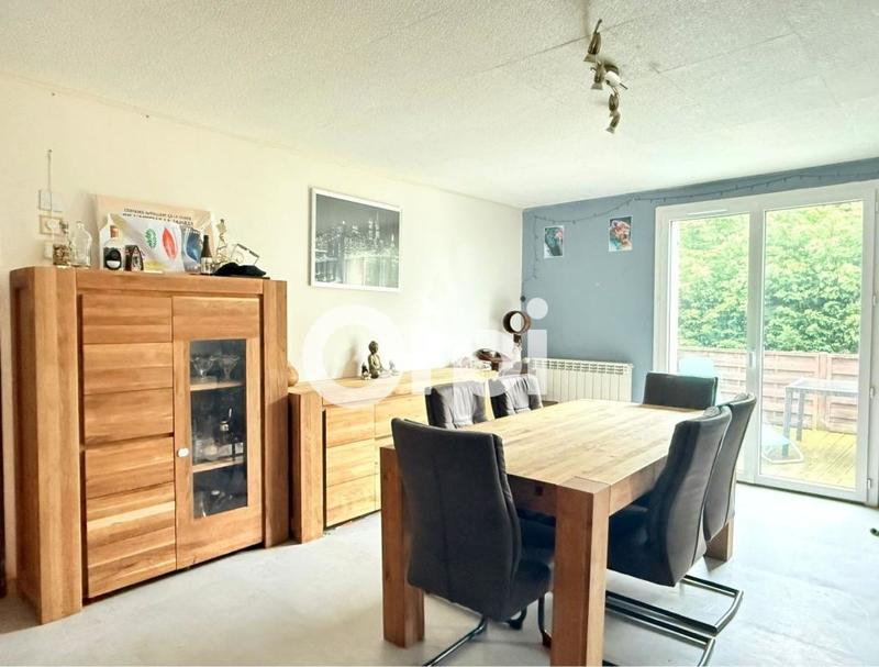 Maison - 102 m² - 4 pièces