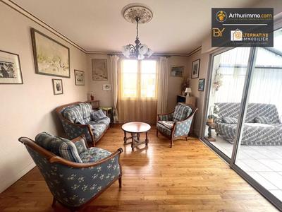 Maison - 83 m² - 4 pièces