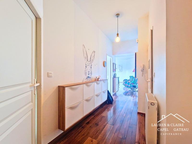 Appartement - 99 m² - 4 pièces