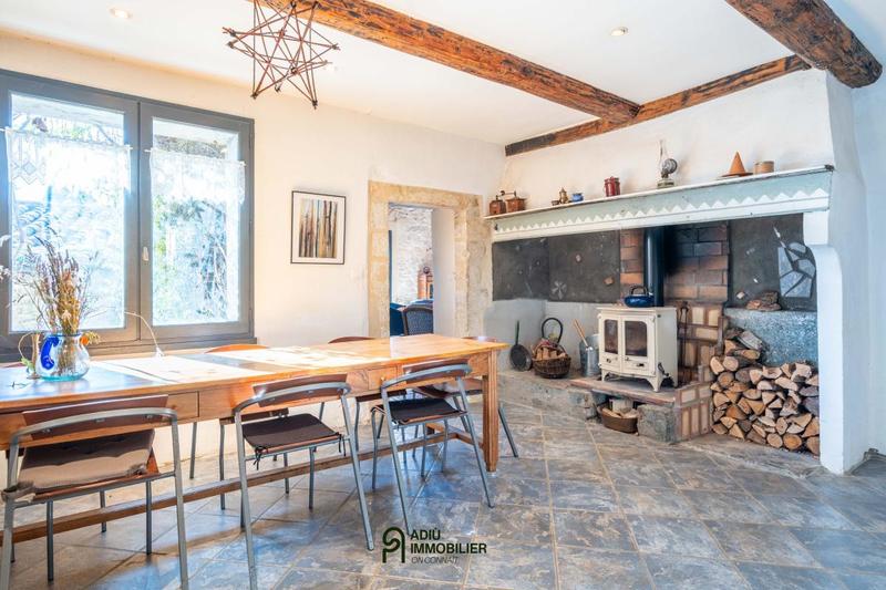 Maison de village - 192 m² - 4 pièces